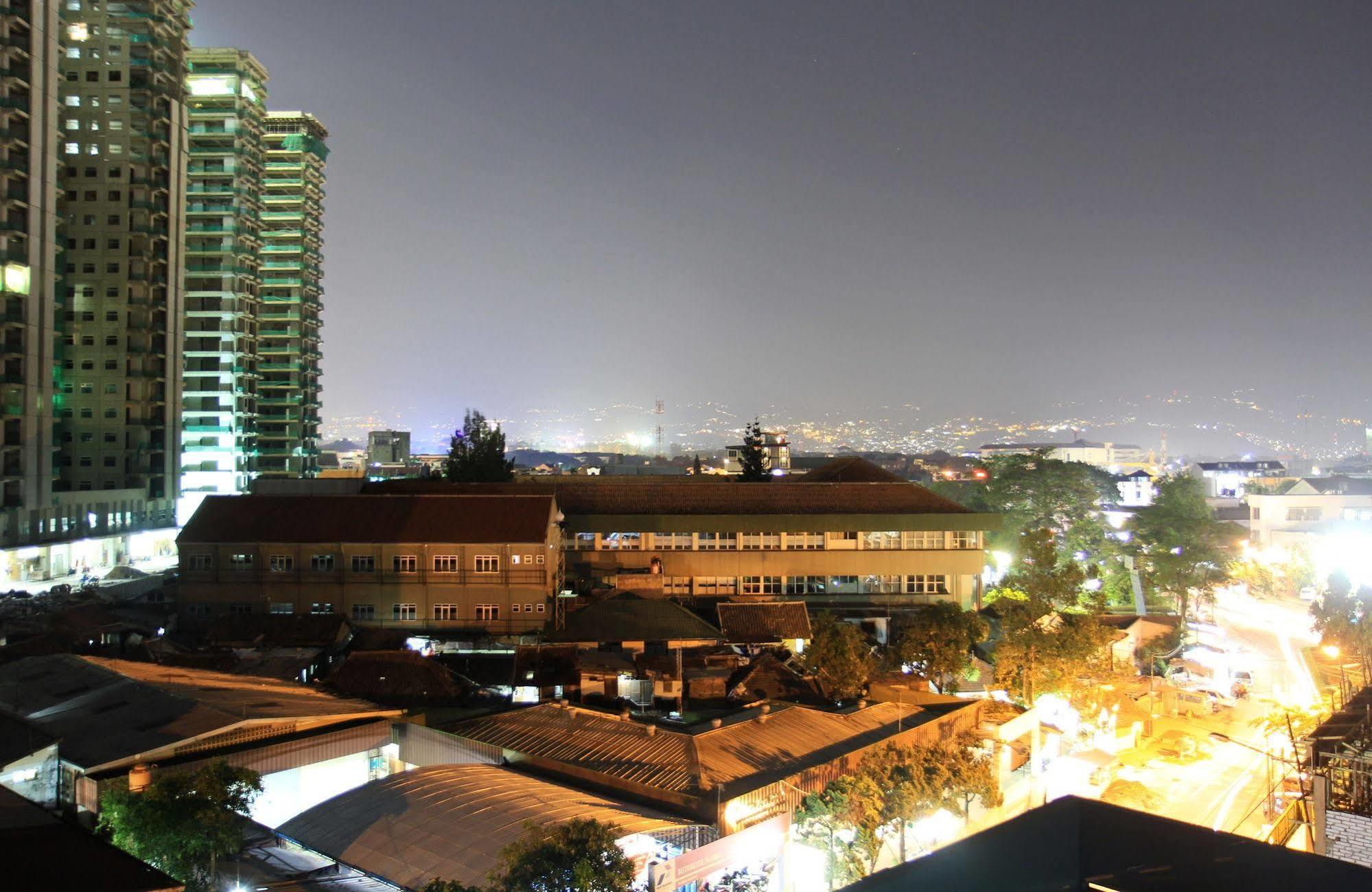 Sentra Inn Bandung Kültér fotó